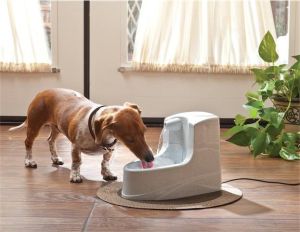 Petsafe Haustierbrunnen Drinkwell® - MINI-EU-45 für Welpen und Katzen