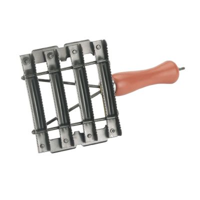 Striegel aus Metall 8 reihig - Metallstriegel - Striegel Fellpflege Pferde Viehstriegel